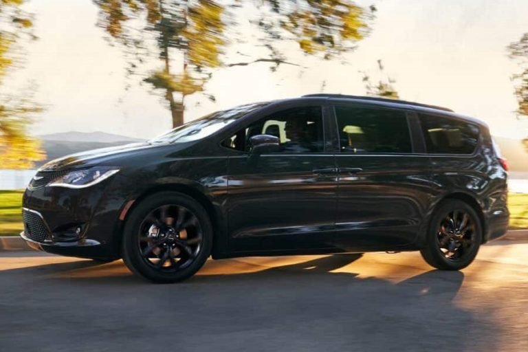 2019 Chrysler Pacifica A Trim Comparison