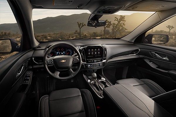 2021 Chevy Traverse int