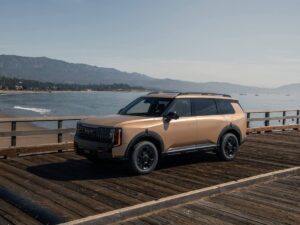 the newly redesigned second generation 2027 kia telluride